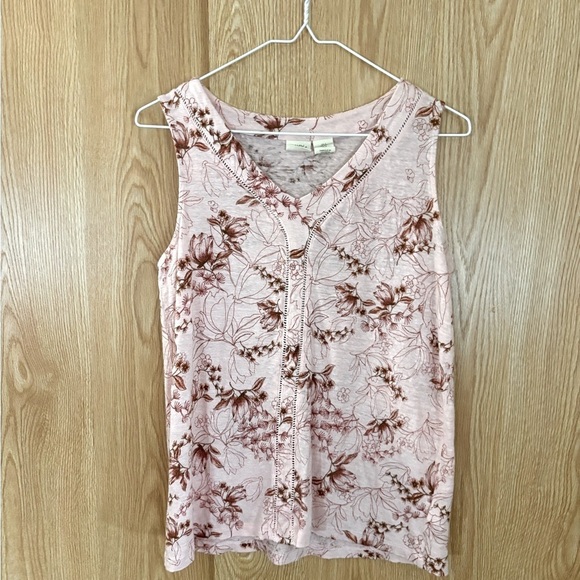 Lucy & Laurel Tops - Lucy & Laurel Pink Floral Tank Top